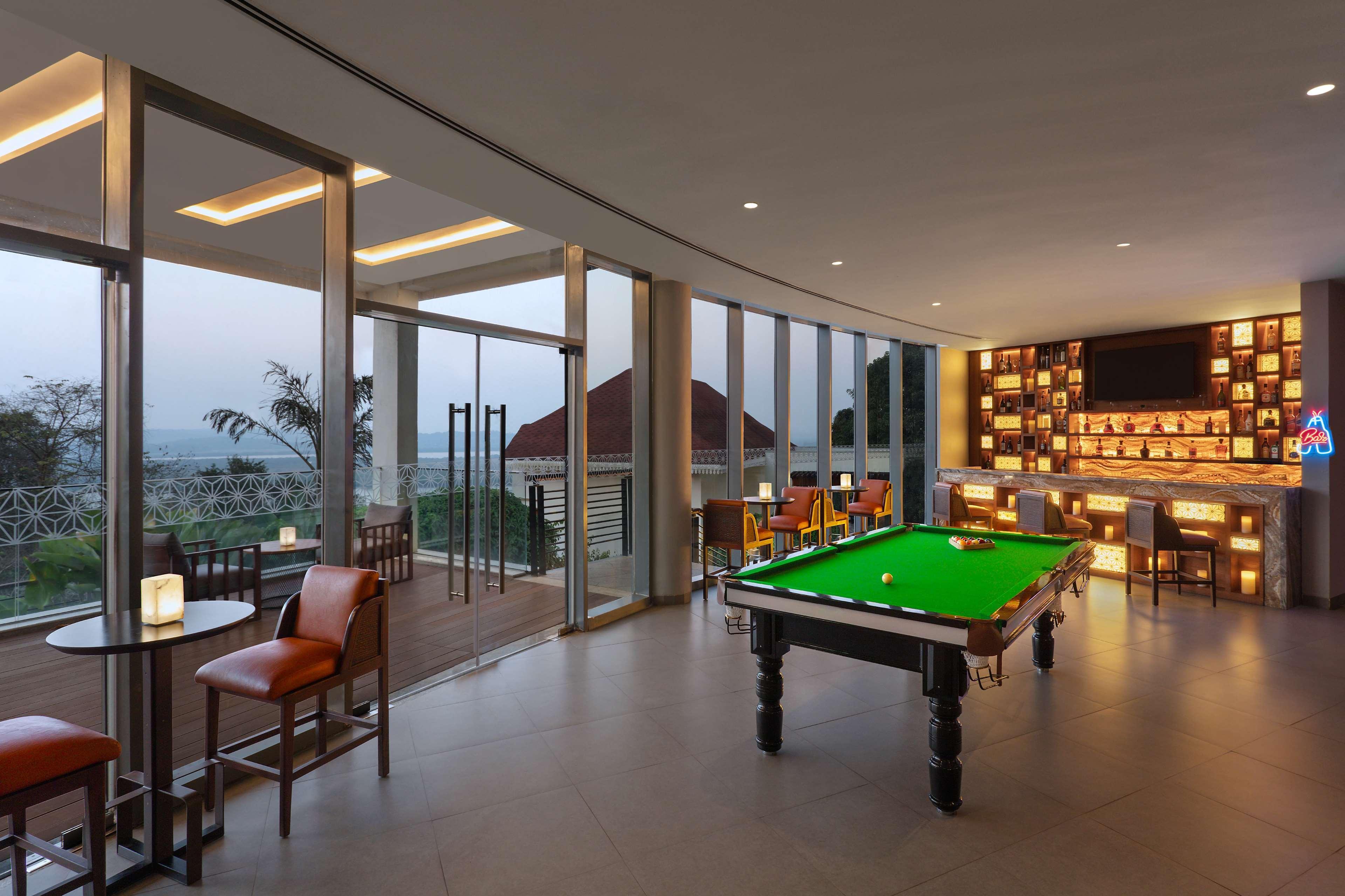Doubletree By Hilton Goa - Panaji Otel Dış mekan fotoğraf