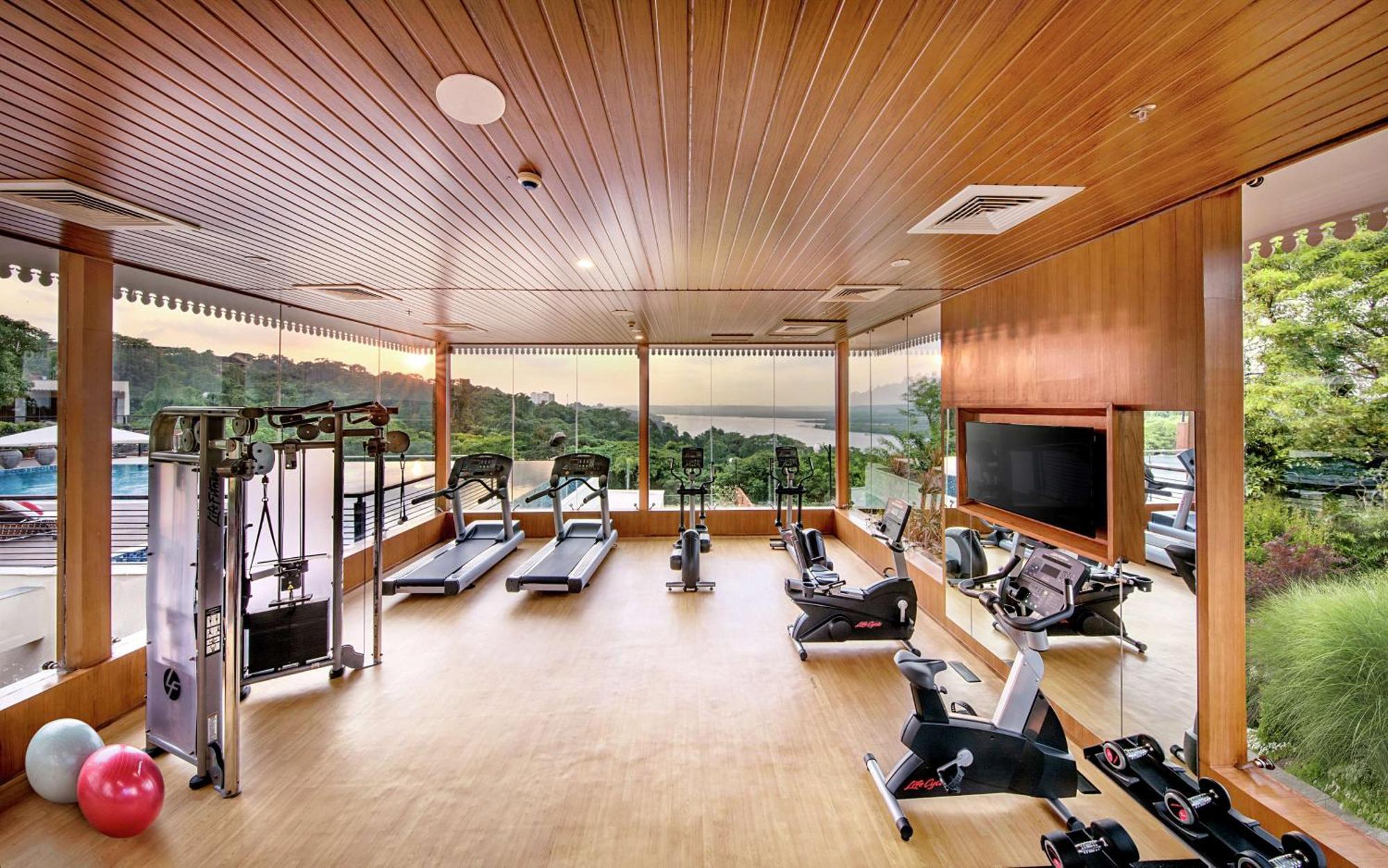 Doubletree By Hilton Goa - Panaji Otel Dış mekan fotoğraf